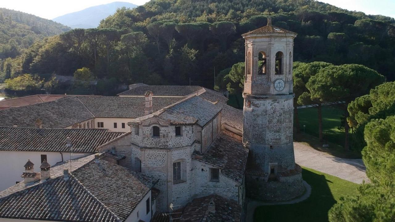 Agriturismo Montecorona Guest House Umbertide Bagian luar foto