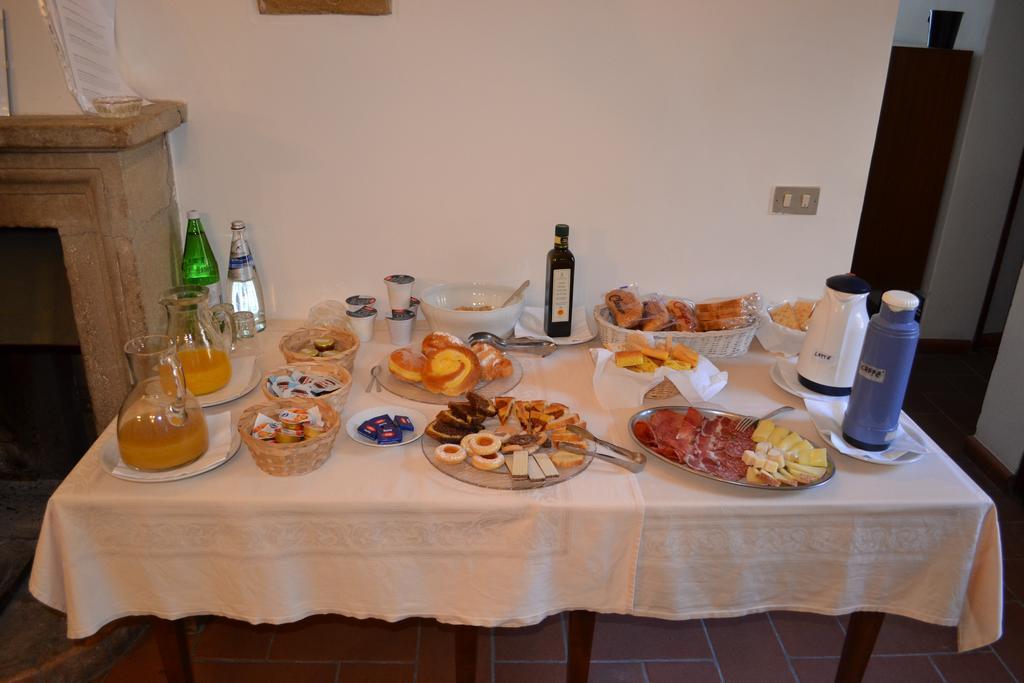 Agriturismo Montecorona Umbertide Bagian luar foto